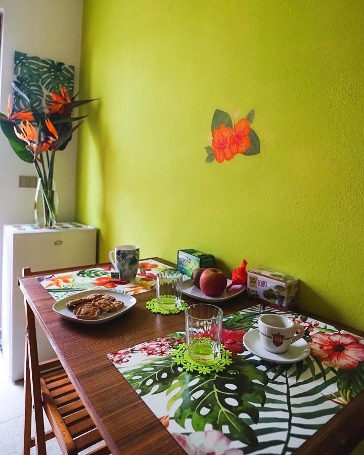 L'Hibiscus Di Lucia Villa Алгеро Екстериор снимка